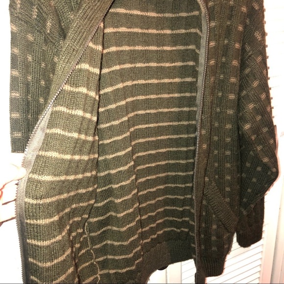 Alpaca Fina Full Zip Sweater Olive Green - Picture 10 of 12